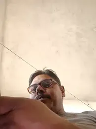 Srmotrs webcam model stream image