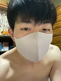 MARON_fg webcam model stream image