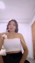 Moon6744 webcam model stream image
