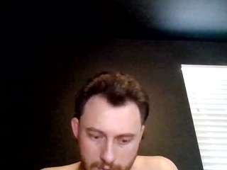 tallhungcloudyy webcam model stream image