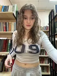 RussianWoman webcam stripchat model stream image