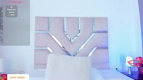 Thayler_jones webcam model stream image