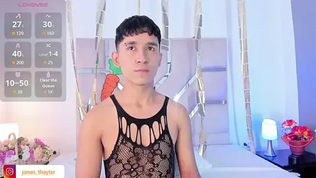 Thayler_jones webcam model stream image