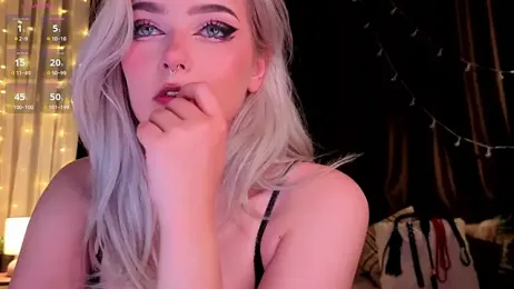 ShyniAlice webcam model stream image