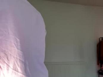 justbecauseiloveit webcam model stream image