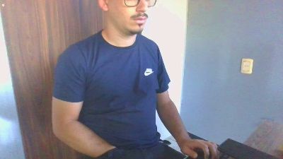 Pablopy00 webcam model stream image
