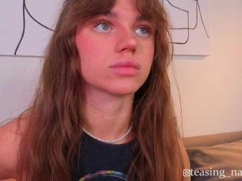 Naomimif webcam model stream image