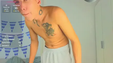 CheekyChums webcam stripchat model stream image