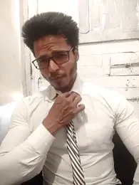 Rounakthakur webcam model stream image