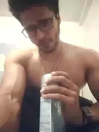 Rounakthakur webcam model stream image