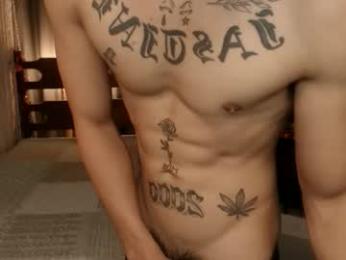 justine_hunk webcam chaturbate model stream image