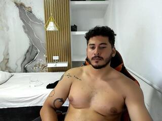 Ashlan King webcam flirt4free model stream image
