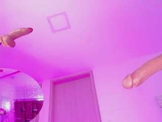 dolly-mae webcam camsoda model stream image