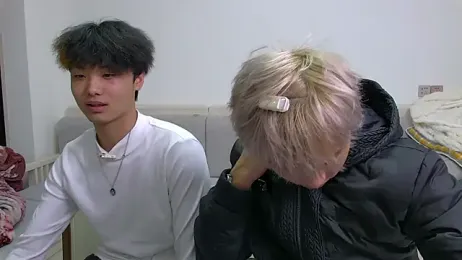 Chocolates-001 webcam model stream image