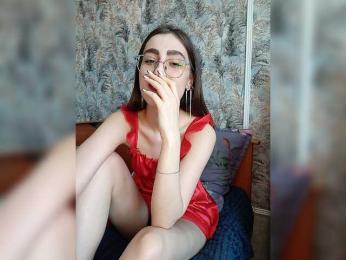 kiska-kira webcam model stream image