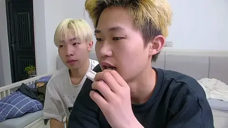 Chili-001 webcam stripchat model stream image