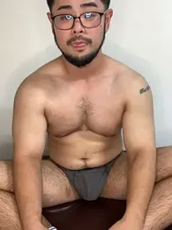 taku_bear webcam model stream image