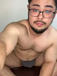 taku_bear webcam model stream image
