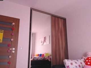cataleaa webcam model stream image