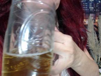 Lucy-mature webcam bongacams model stream image