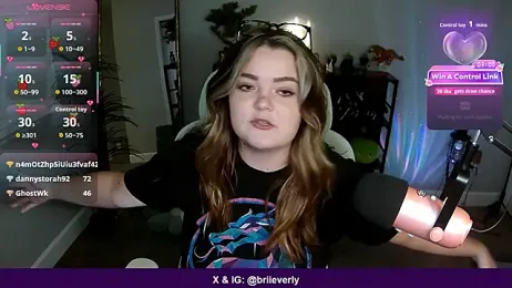Briieverly webcam model stream image