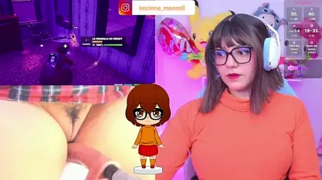 cinna_monroll webcam stripchat model stream image