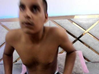 celestesderek webcam model stream image