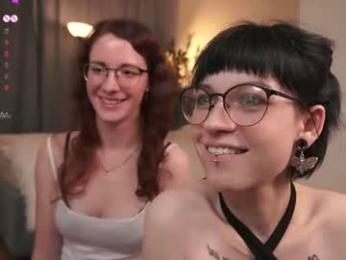 little_poetry webcam model stream image