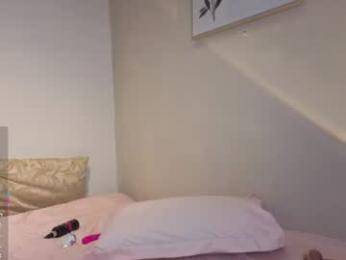 ohanna_ webcam model stream image