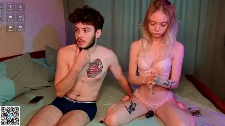 XoXoDuo_ webcam stripchat model stream image