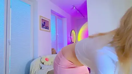 StarrShinee webcam model stream image