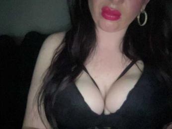 Djelina940 webcam model stream image