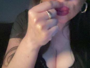 Djelina940 webcam bongacams model stream image