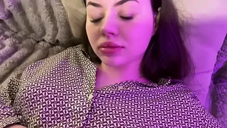 AlmaryKim webcam model stream image