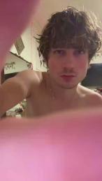 ShortTwink webcam model stream image