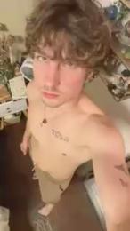 ShortTwink webcam cam4 model stream image