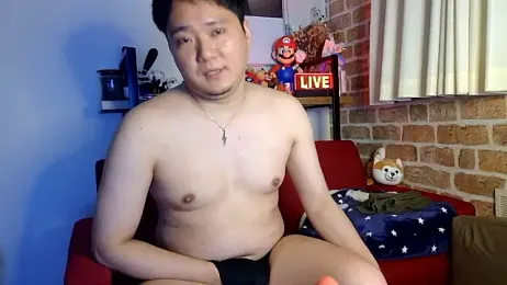 KensClinic webcam model stream image