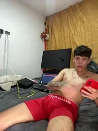 Yoskingg_moisest webcam stripchat model stream image