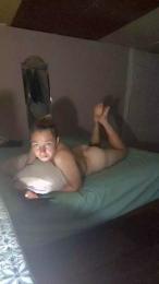 Click694748 webcam cam4 model stream image