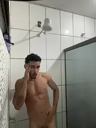 menoquarenta webcam model stream image