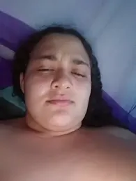 Liancy webcam model stream image