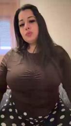 Mikela_ webcam model stream image