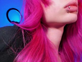 mnepohuyy webcam model stream image