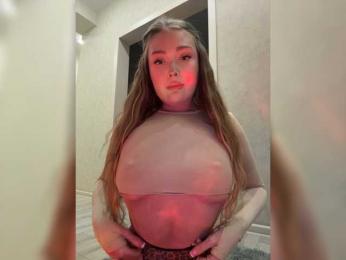 MILEDIUM webcam model stream image