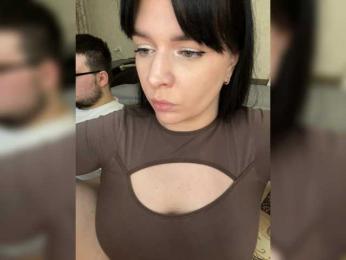 HellMor webcam model stream image