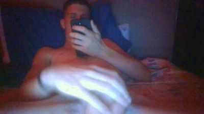 Lolloniccia webcam model stream image
