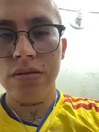 Kurtxxx22 webcam stripchat model stream image
