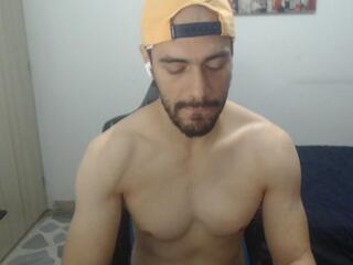 Jusstin I webcam flirt4free model stream image