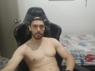 Jusstin I webcam flirt4free model stream image