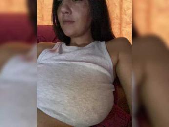 -_____- webcam model stream image